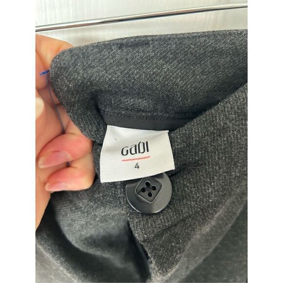 Cabi gray pants size 4 stretchy wide leg - Picture 2 of 4